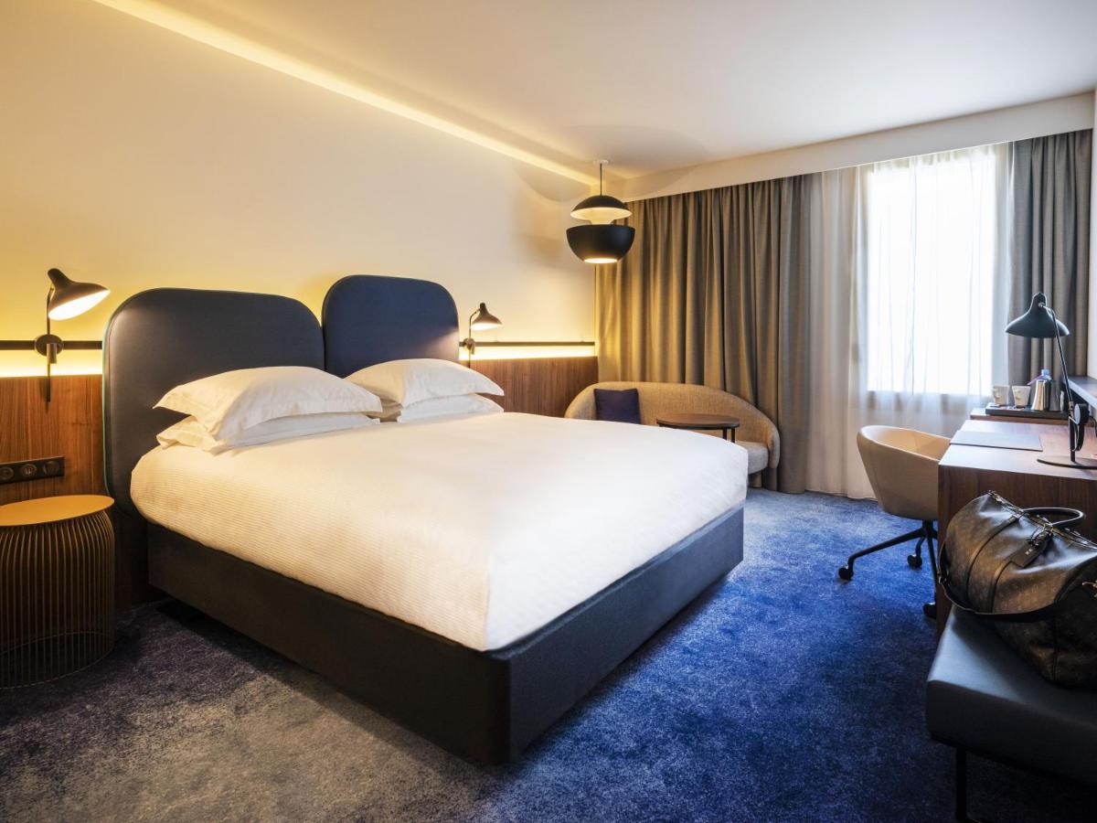 Crowne Plaza - Nice - Grand Arenas By Ihg Bagian luar foto