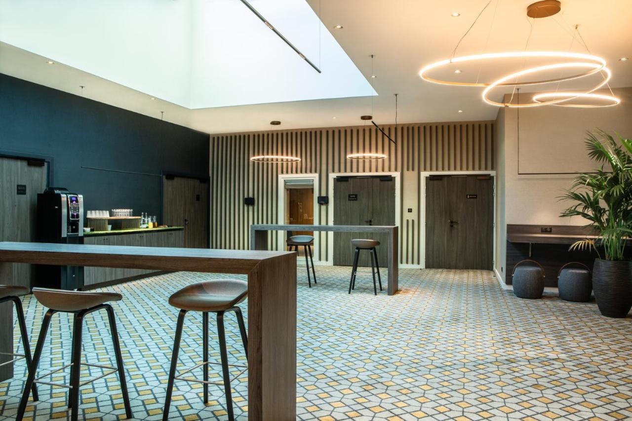 Crowne Plaza - Nice - Grand Arenas By Ihg Bagian luar foto