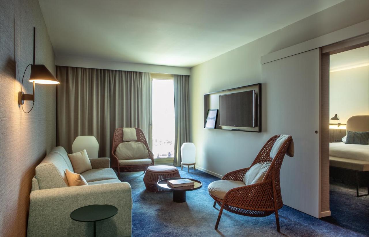 Crowne Plaza - Nice - Grand Arenas By Ihg Bagian luar foto