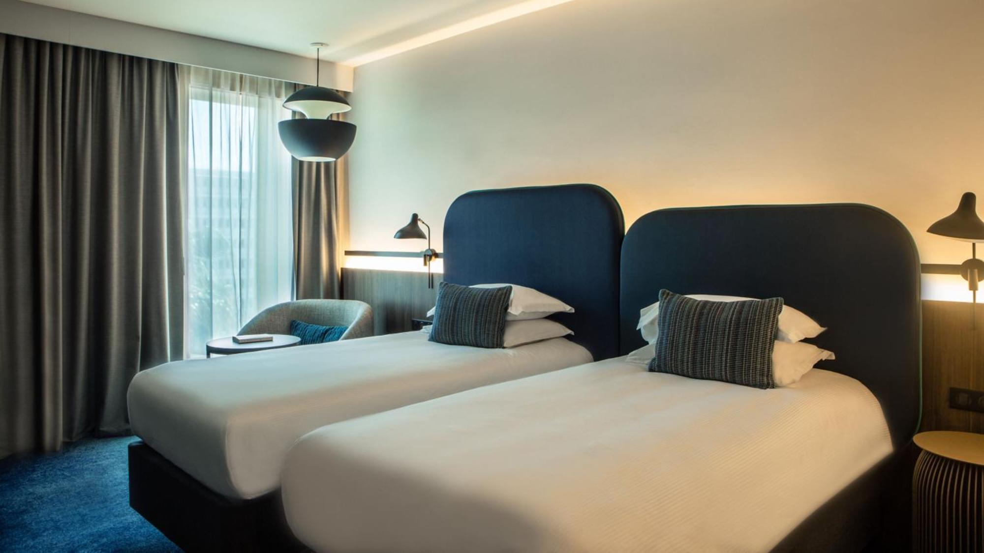 Crowne Plaza - Nice - Grand Arenas By Ihg Bagian luar foto