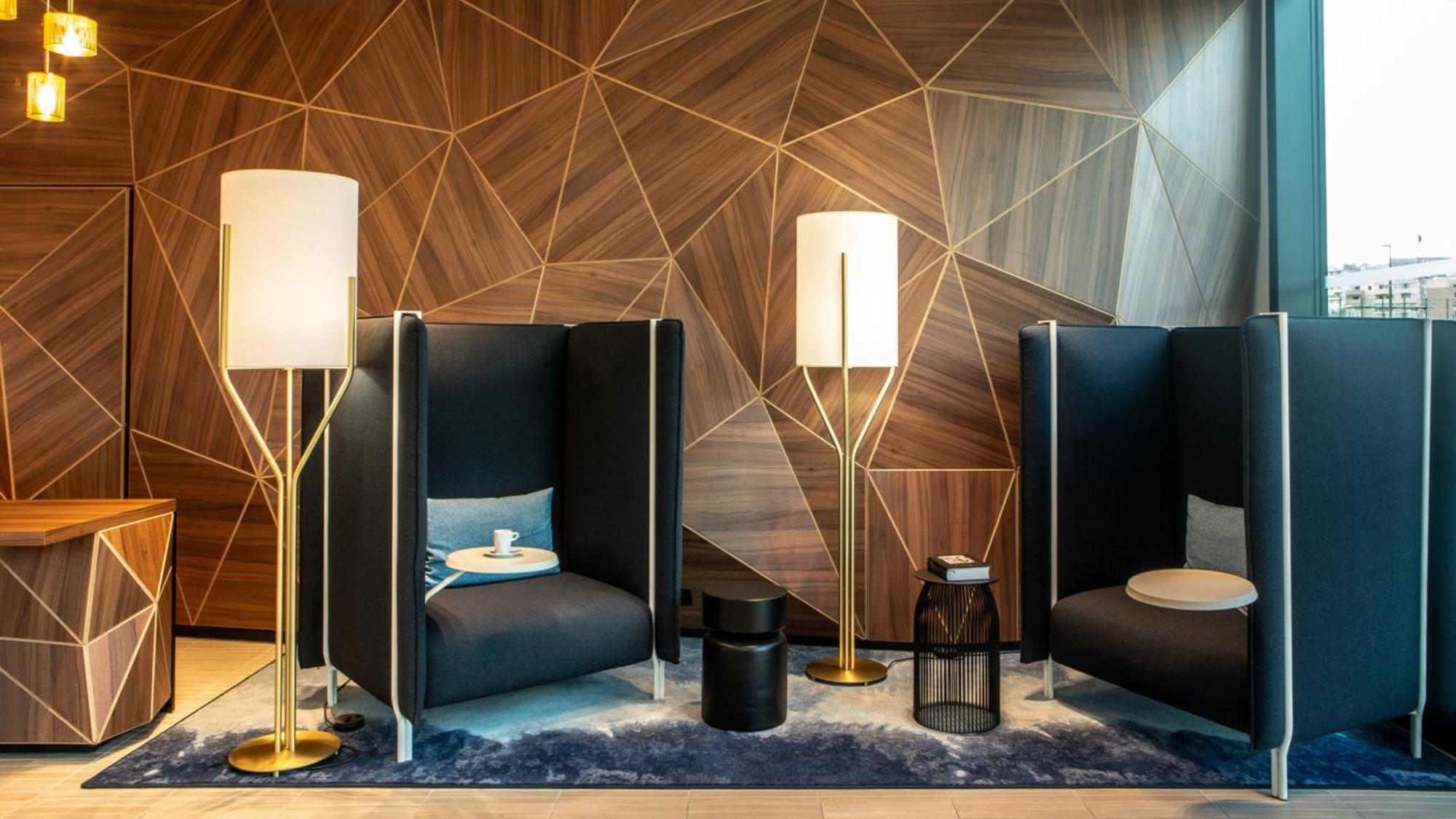 Crowne Plaza - Nice - Grand Arenas By Ihg Bagian luar foto