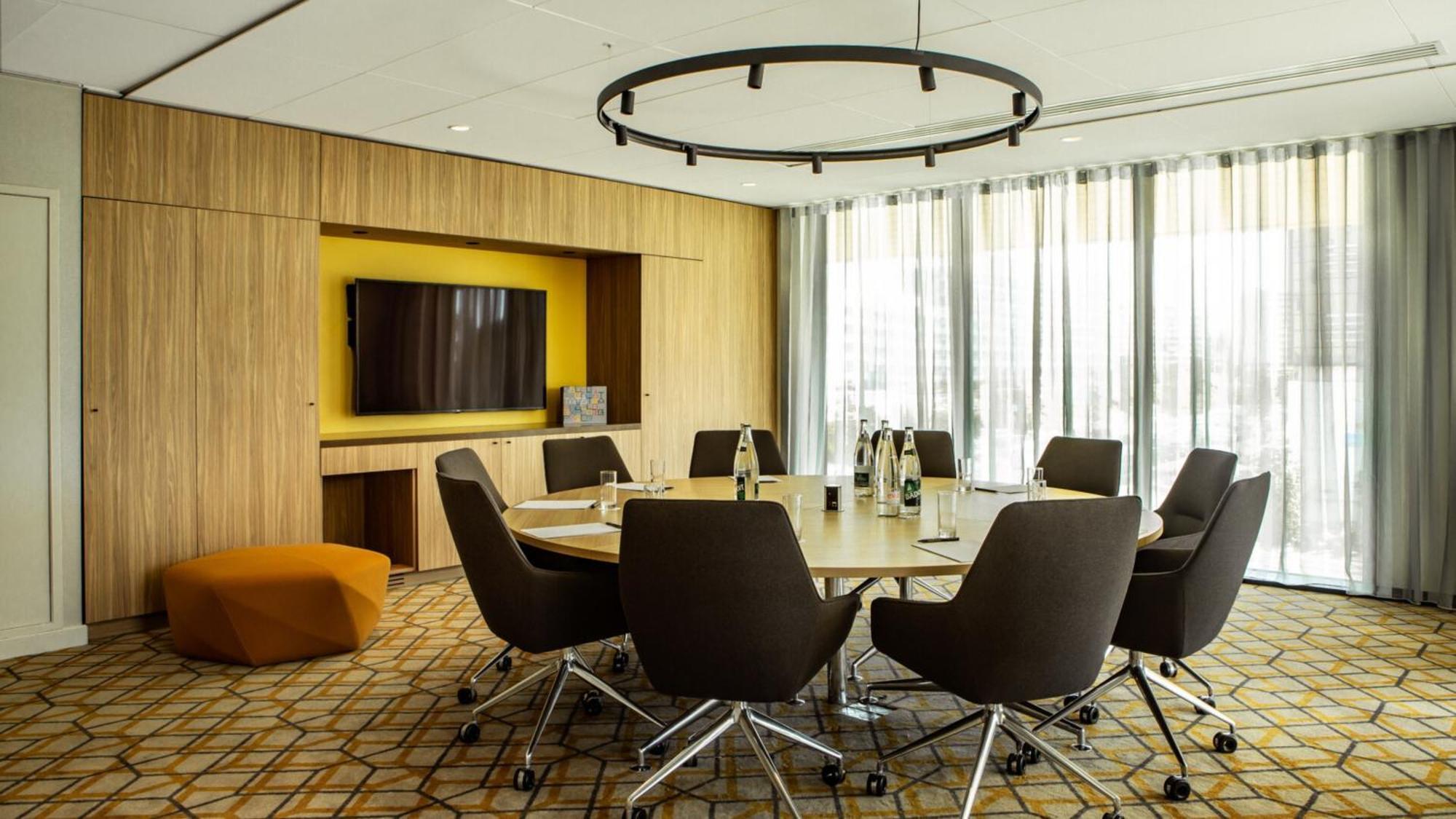 Crowne Plaza - Nice - Grand Arenas By Ihg Bagian luar foto